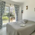 In The Heart Of The Cap D'antibes Lovely Flat *