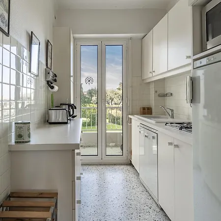 In The Heart Of The Cap D'antibes Lovely Flat Appartamento *