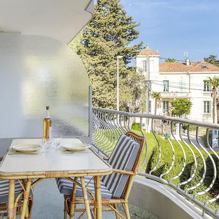 Apartment In The Heart Of The Cap D'antibes Lovely Flat